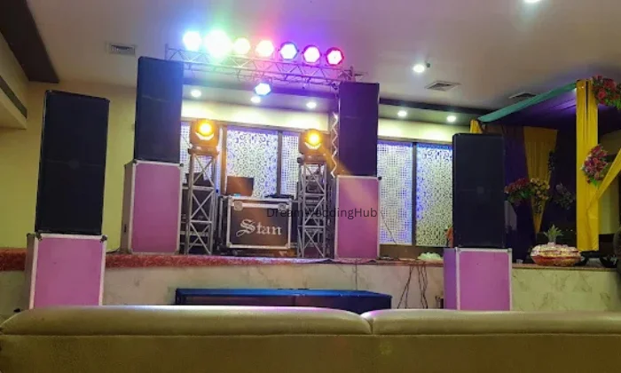 Dj moods maker and entertainers